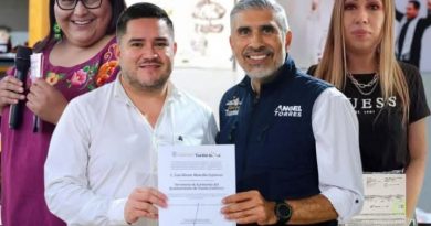 Políticamente Incorrecto / Los cambios tardíos de Angel Torres, cuando la soberbia se viste de estrategia