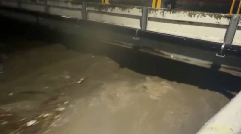 Políticamente Incorrecto / No son las lluvias atípicas, es el exceso de concreto: Tuxtla pagará caro las “calles felices”