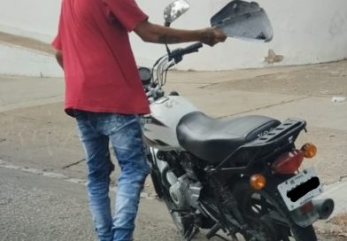 Choferes de aplicaciones alertan por percances frecuentes con motociclistas extranjeros sin documentación