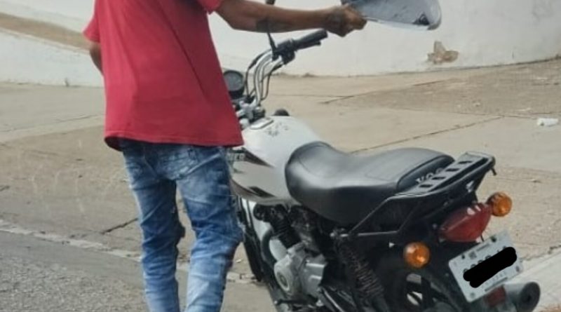 Choferes de aplicaciones alertan por percances frecuentes con motociclistas extranjeros sin documentación