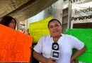 Trabajadores del ISSSTE continúan paro por falta de pago