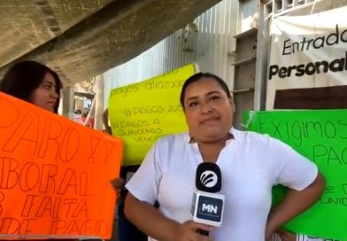 Trabajadores del ISSSTE continúan paro por falta de pago