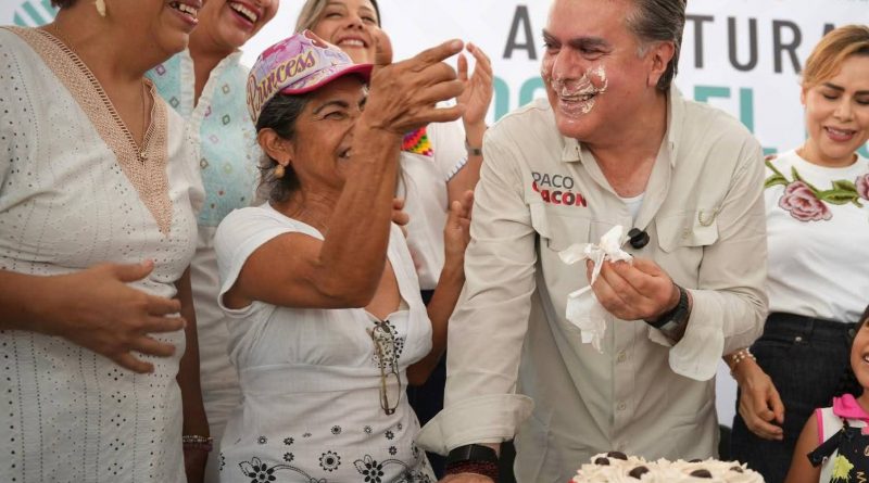 Políticamente Incorrecto / La jodidencia: el arte de simular que vienes del barrio mientras vives en el penthouse Políticamente Incorrecto / La jodidencia: el arte de simular que vienes del barrio mientras vives en el penthouse