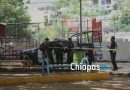 Mujer desarma a hombre que la amenazaba y dispara para defender a sus hijos