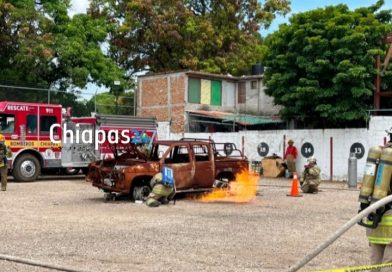 Bomberos de Tuxtla se preparan para incendios de autos eléctricos y baterías de litio